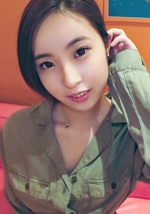 【初撮り】ネットでAV応募→AV体験撮影 963 彼氏いなくて、AVをめちゃくちゃ観てます♪好奇心で身体を張ります！大声でイクイク連発！！スレンダーボディを震わせてイキまくる！！_img