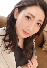 【初撮り】【魅惑の社長秘書】【激エロ濃厚フェラ】魔性の色気と透明感抜群の美ボディを携えた巨乳人妻が登場。ねっとりと濃密なSEXを熱望する熟れ頃のカラダは、男根の進撃に幾度も絶頂を迎えて.. ネットでAV応募→AV体験撮影 1716_img