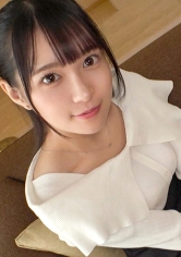 【女子大生×地下アイドル】男子が飛びつく職業上位2つを兼業するハイブリット美少女。全身敏感ボディを触られ肉棒を挿れられ蕩けながらも更なる快楽を求めて自ら腰を降る……！ ネットでAV応募→AV体験撮影 1959