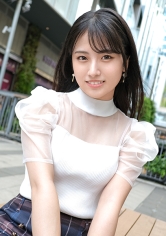 【正統派清純美少女】「SEXしている所を撮られてみたい」こんな純粋そうな見た目でなんとNTR経験あり？！実はおっきいチ○ポが大好きな現役体育大生は巨根にデレデレ！「おいしぃ♪」ってカメラ目線で口いっぱいに頬張る姿は破壊力抜群！経験したことのない激しいピストンに健康的なまんまるフレッシュ桃尻をブルブル震わせ、甲高い絶叫を響かせる！スポーツで鍛えた健康的な肉体と健全な精神に宿る飽くなき性欲と性的好奇心はもう止められない！ 【初撮り】ネットでAV応募→AV体験撮影 2319