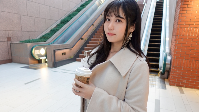 sp-SIRO-5506 AVレビュー 黒髪ロングの美人ド●ッグストア店員が性欲に我慢できずに応募してきた！エロい身体で男を責めまくる！我慢出来ずに溢れ出す潮！バックでガンガン突かれて何度もイキまくる！ 【初撮り】ネットでAV応募→AV体験撮影 2403 画像シーン01