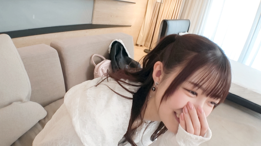 sp-SIRO-5511 AVレビュー エクボは恋の落とし穴!アイドル級に可愛い小動物系女子が快感を知りたくて応募してきた?!ブーツとミニスカートから見える絶対領域が男を魅了する!丁寧なご奉仕フェラと上目遣いで思わず発射寸前!バックで突かれる度に快感に包まれて何度もイキまくり!最高のSEXを味わう! 【初撮り】ネットでAV応募→AV体験撮影 2391 画像シーン01