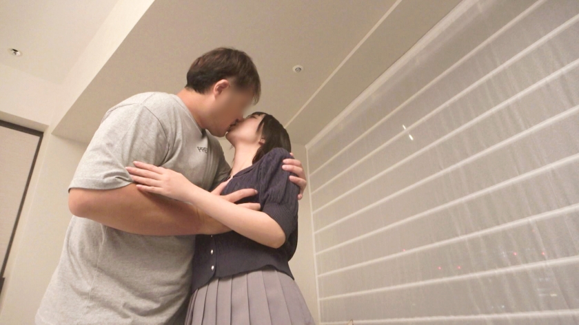 sp-SIRO-5605 AVレビュー 大人しそうな見た目に反して超潮吹き体質！バックで見せたくびれからお尻にかけるシルエットはまさに黄金曲線！最後はザーメンのお掃除も欠かさないドエロイ彼女を刮目せよ！ 【初撮り】ネットでAV応募→AV体験撮影 2488 野宮あん 画像シーン03