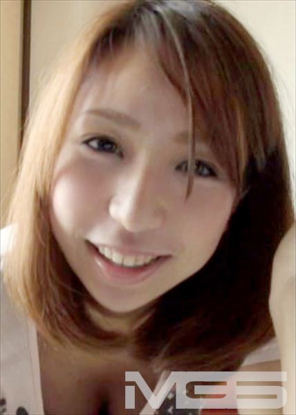 チアキ 20歳 大学生