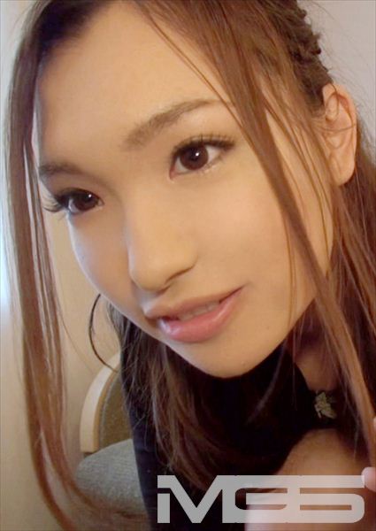 渡辺由美 21歳 アパレル店員