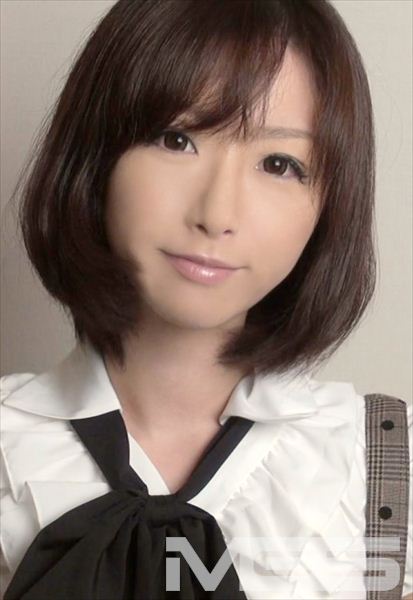 沙穂 24歳 OL