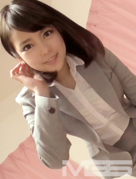 初撮りOL 02