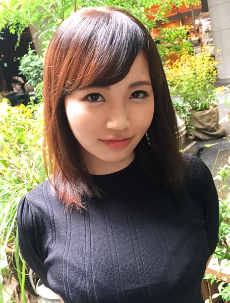 あかり 22歳 インテリアデザインの専門学生