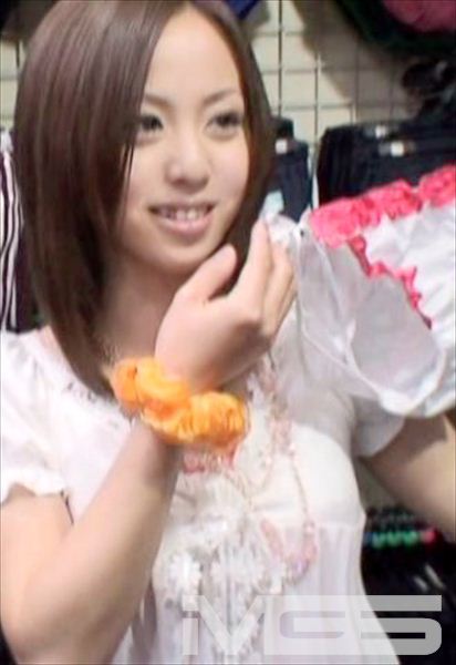 ひとみ 19才 大学生