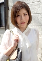 
                        空港に勤める美人美容部員。普段人には言えないドMであることを暴露して攻めてもらいウットリ…… 応募素人、初AV撮影 75
    