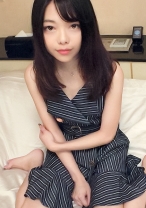 【初撮り】ネットでAV応募→AV体験撮影 1017 スレンダー体型の美人看護師が登場。脱いだらブラから溢れそうなおっぱい&美尻のエロボディ！カメラの前で緊張しながらも激しいピストンにエロボディを揺らしながらイき乱れる！