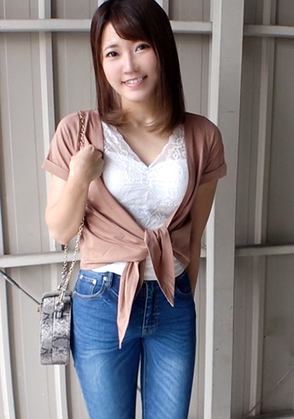 美月 22歳 遊園地勤務