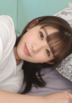 【初撮り】【こっそり逝きする彼女を..】【シーツに作る潮染み】耳を赤くして本気で感じる19歳。可愛い笑顔で喋っていた少女が… 応募素人、初AV撮影 131