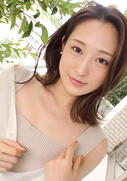 【同性とも付き合ったことがあります】経験豊富でスタイル抜群のお姉さん。ちょっとした前戯でパンティにシミを作るいやらしいおま○こに興奮してバキバキになったチ○ポを挿入、腰崩壊寸前のノンストップピストンが炸裂する……！ ネットでAV応募→AV体験撮影 1878