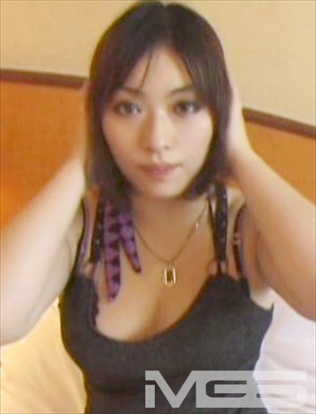 早希 21才 居酒屋アルバイト