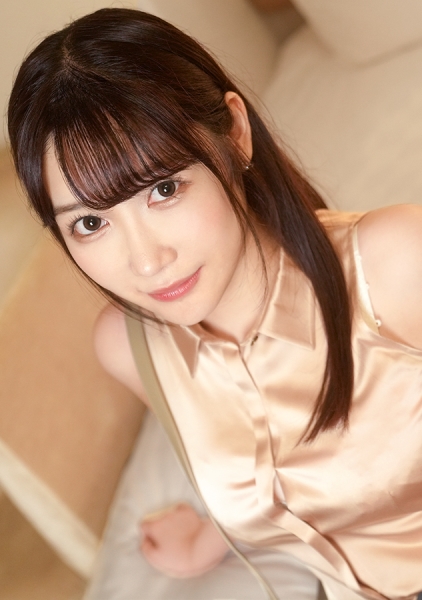 こはる 21歳 ホテルフロント