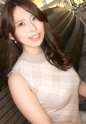 旦那公認の抑えられないネトラレ衝動！真面目そうなドM変態妻がカメラの前で全てを晒す。ブラから乳首が零れるほどの美乳とムッチリ美尻。旦那以外にま●こを搔き混ぜられてピチャピチャ潮吹き。自分の潮がたっぷりついた指を舐める表情もエロ過ぎる！圧倒的感度のま●こは挿入しただけで絶頂？！他人棒で汗だく逝きまくり！【初撮り】ネットでAV応募→AV体験撮影 2326