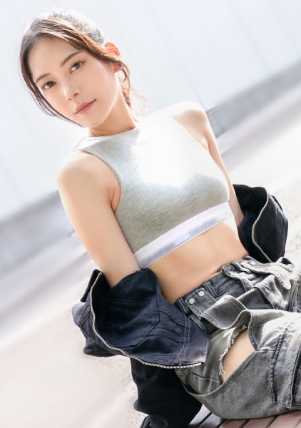 SIRO-5642 グレーの下着から滲み出るエロ汁シミがそそる！ 最強ぶっ飛びスタイルの全身性感帯！！ 【なみ 24歳】 ぷっくり乳首にしゃぶりつく！感じすぎてビクビクが止まらない！！ 【初撮り】ネットでAV応募→AV体験撮影 2520