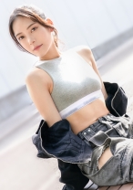 グレーの下着から滲み出るエロ汁シミがそそる！ 最強ぶっ飛びスタイルの全身性感帯！！ 【なみ 24歳】 ぷっくり乳首にしゃぶりつく！感じすぎてビクビクが止まらない！！ 【初撮り】ネットでAV応募→AV体験撮影 2520