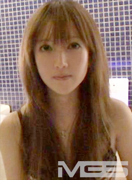 めぐみ 21歳 ショップ店員