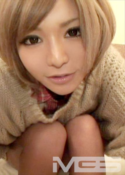 やすこ 21歳 主婦