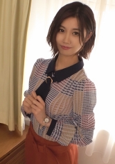【初撮り】【美脚フェチ必見！！】【また逝っちゃうッッ！】ミニスカートから伸びる真っ白美脚。明るい性格の彼女だが、感度が上がっていくと美顔を歪め..ネットでAV応募→AV体験撮影1229