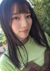 【イクの止まらなくなっちゃう……！】152cmの小柄スレンダーな事務のお姉さん。乳首を弄っただけでビクビク、クンニに手マンで1度ずつイキ。そんなに敏感だと肉棒を挿入したらどうなっちゃう……？ネットでAV応募→AV体験撮影1946