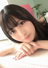 抜け感透け感たっぷりの清純現役JD。恥ずかしいけど気持ちいいから泣きそうな顔でマン汁噴射。緊張、恥ずかしさ、快楽が入り混じった表情だけでヌケる！こんなに激しいの初めて！もうダメです！とか言いながらも何度だってイッちゃう！さすがサッカーサークルで鍛えられてます！【初撮り】ネットでAV応募→AV体験撮影2240