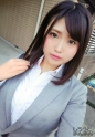 お尻を叩かれても喘ぎ声を漏らし高速ピストンで絶頂するムッツリパイパンOL。
