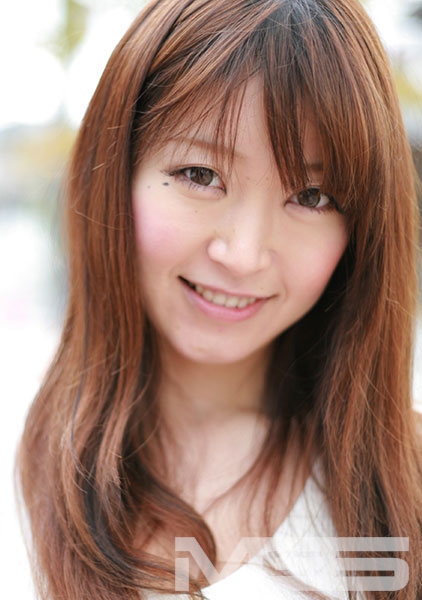 トビッコメモリー 長身美乳Eカップ女子大生