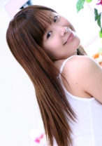 ツルツルすっぴん 亜由美