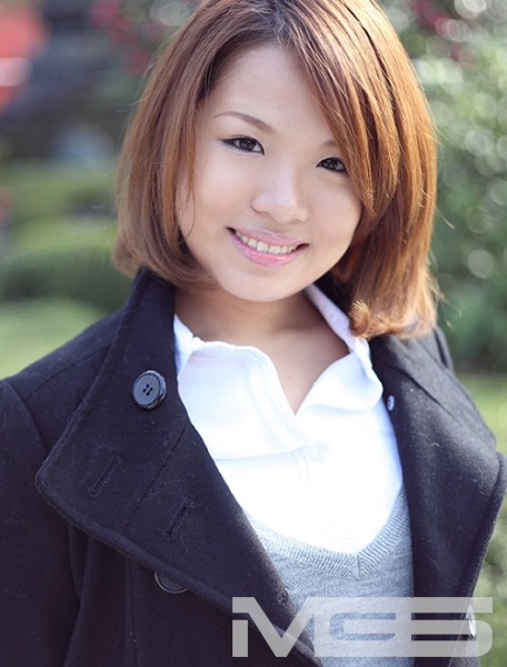 美少女23区顔射デート 香織