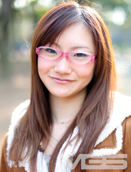 メガネナカノジョ 美波