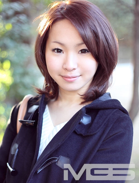 美少女23区顔射デート 美里