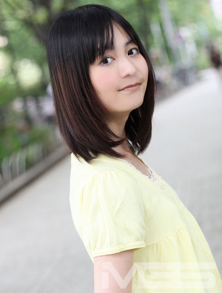 美少女23区顔射デート 留美