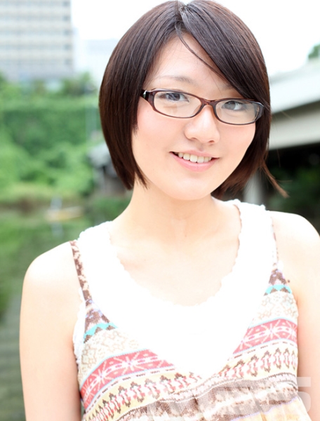 メガネナカノジョ さやか