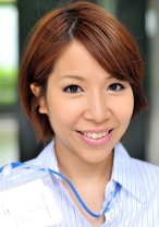 お昼休みの新人OLにオナニー見せつけ くる実