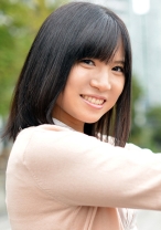 ミュージカル女優にオナニー見せつけ あみな