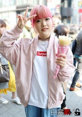 お金に困っている家出ギャルを救済SEX