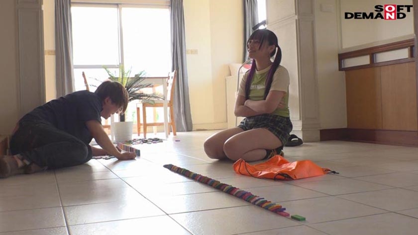 いきなり全身拘束から始まる24時間リアル大脱出 齋齋いつき史上最難解のパニックイライラ？！SEXドキュメント！ 累計総フォロワー40万人台湾美少女インフルエンサーが、言葉の通じない純日本人男優さんと2人きりで山奥に閉じ込められて、感情むき出しおっぱいお尻おま○こもむき出し、知力・語学・思考とザーメンをすべて出しきる本気の脱出に挑む！！_8