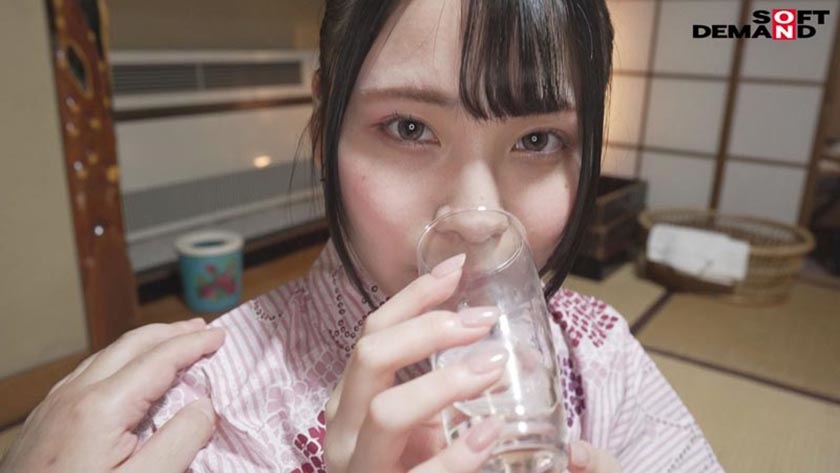 【おじさんチ○ポ沼にハマる 】 肉食地味っ子 JD が彼氏に内緒で絶倫おじと1泊6射!こっそりコスプレ中出し温泉旅行! ゆな 21 歳 画像14
