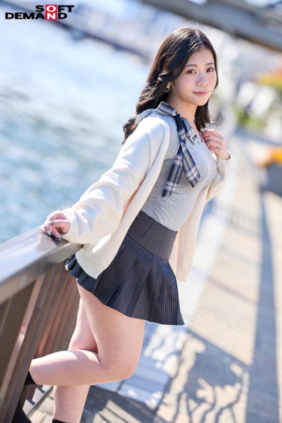 MGS PPV 107MOGI-150 【初撮り】京都出身19歳100cmデカ尻ギャル ノリでAV出演するもおっぱいもマ●コもアナルもじっくり観察され絶頂デビュー 天ノ川つむぎ