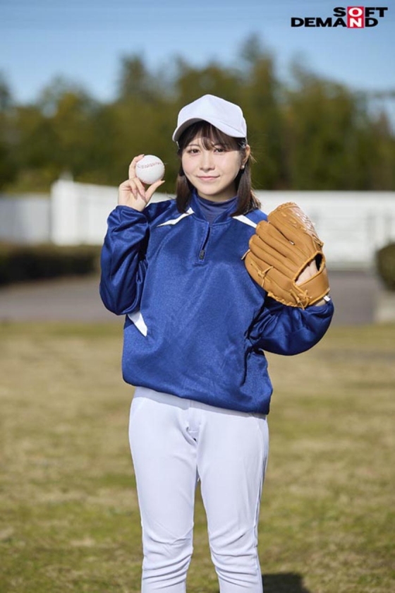 【合宿所中出し乱交】父親のもとをはなれ 野球少女だったリトルリーグ時代おとずれた夏合宿の地で コーチほど年の離れた男性にメチャクチャにされたい 竹内咲奈 18歳 画像1