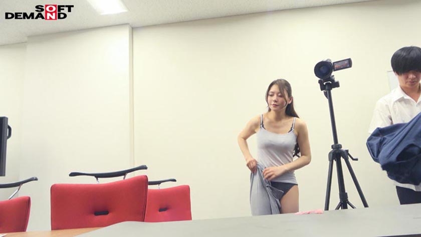 大手ゴム用品メーカー社員の業務グループセックスの記録。 画像2