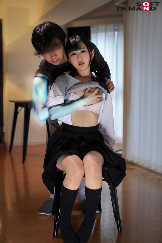 侵食憑依 手、胴体、足、体全て。男が少女の体に徐々に【憑依】乗り移っていく記録。_0