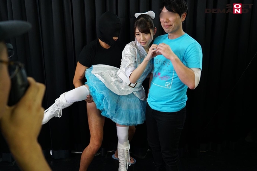 ―セックスが溶け込んでいる日常― 芸能界で「常に性交」アイドル 神坂ひなの あおいれな 桃尻かのん_14