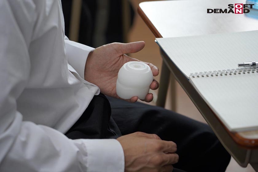 リモまん リモートま●こコントロール：DNAをインストールするだけであの子のマ●コを遠隔操作！ クラスメイト・女教師・妹をイカセまくり！ハメまくり！ 松本いちか 大浦真奈美 聖祐那_3