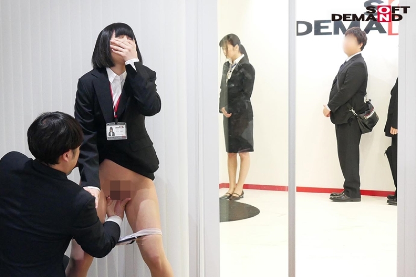 SOD女子社員 絶頂！イキまくり会社説明会 2019 就活生の前でお漏らしせずにプレゼン出来るか？！我慢出来ないほどの強イカセに失禁絶頂72回 三浦成美 上山美琴 水沢優希 川合美緒_9
