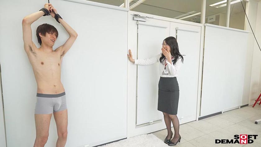 ドM男性のご要望にお応えしたらドS痴女に覚醒したOL あなたが望むなら、ドすけべ秘書になります。 守屋よしの 画像13