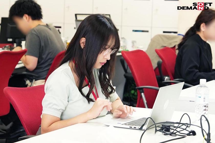 「ザーメンと最も相性の良い食べ物は何か？」をSOD女子社員3名が真面目に検証してみた結果 計46食の濃厚ホンモノ精子でお腹いっぱい 咀嚼でじっくり味わいごっくん飲み込むザ～汁マリアージュ食ザー実験 SOD性科学ラボ REPORT 23 新木成美 久保歩夢 所慶香｜SODクリエイト｜千川もなか/広瀬美結/水月みお｜107SDJS-359